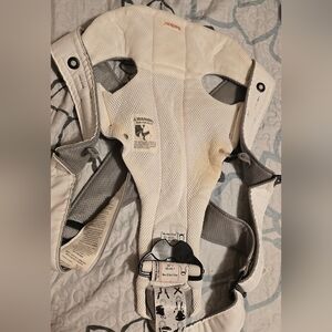 Baby Bjorn Carrier